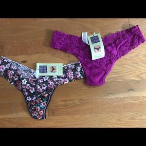 Hanky Panky Original Low Rise Thong Lot of 2